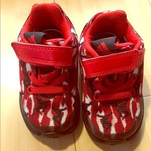 toddler shoes Adidas marvel spiderman